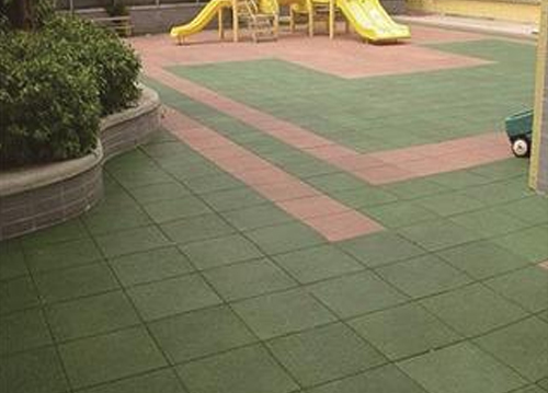 表面十字型地磚